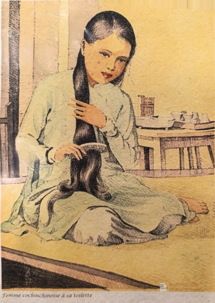 Poster on Dó lụa paper - Thiếu nữ ngồi chải tóc